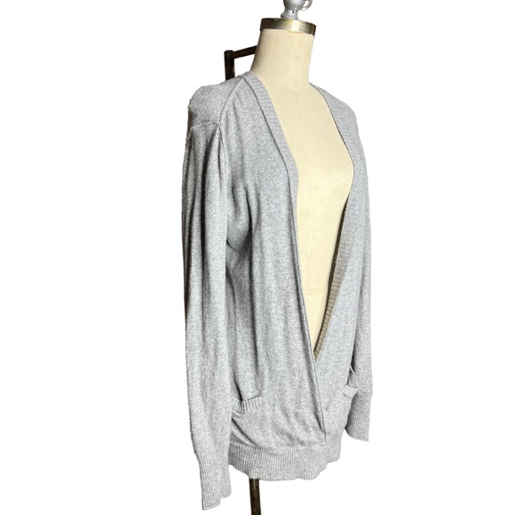Banana Republic Italian Yarn Cashmere Wool Drape Front Sweater size L - Picture 6 of 16